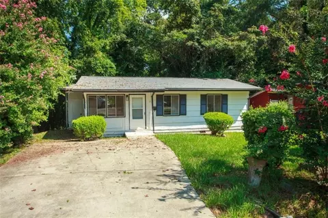 1750 Denton St, Macon, GA 31211