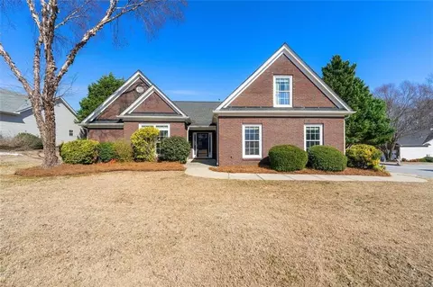 2955 Victoria Park Dr, Buford, GA 30519