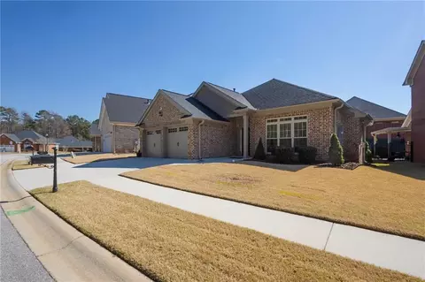 Exterior - 9204 Malcolm Dr, Covington, GA 30014 photo 6 of 8