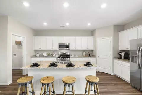 Kitchen - 1216 Arnhem Dr, Hampton, GA 30228 photo 1 of 4