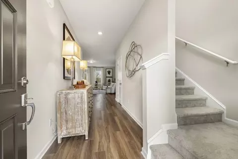 Entry Way - 1216 Arnhem Dr, Hampton, GA 30228 photo 1 of 5