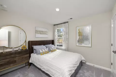 Bedroom - 1216 Arnhem Dr, Hampton, GA 30228 photo 3 of 5