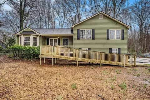 832 Toonigh Rd, Canton, GA 30115