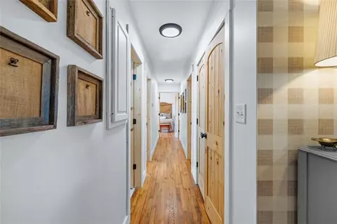Entry Way - 3064 Spring Hill Dr, Monroe, GA 30656 photo 3 of 6