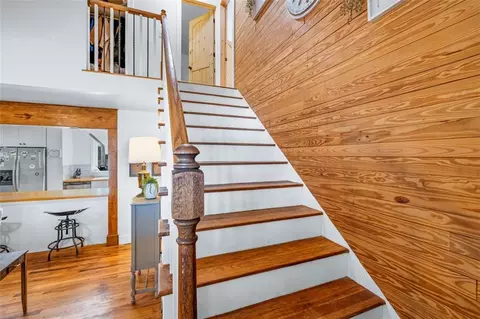 Entry Way - 3064 Spring Hill Dr, Monroe, GA 30656 photo 5 of 6