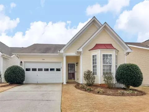 740 Azalea Ave, Mcdonough, GA 30253