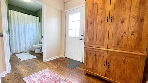 Entry Way - 4011 3rd Ave, Rockmart, GA 30153 photo 2 of 2