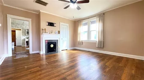 Living - 4011 3rd Ave, Rockmart, GA 30153 photo 1 of 3