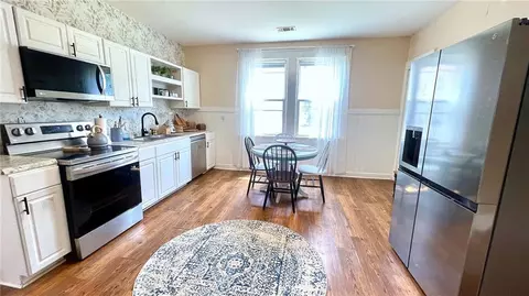 Kitchen - 4011 3rd Ave, Rockmart, GA 30153 photo 2 of 4