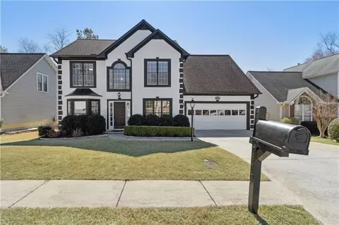 2882 Manor Glen Ln, Suwanee, GA 30024