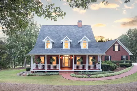 6745 Molly View Pt, Cumming, GA 30041