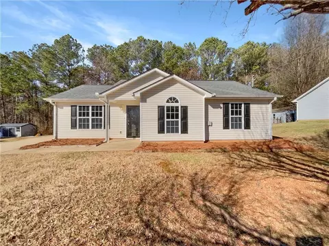 338 Thorn Thicket Dr, Rockmart, GA 30153