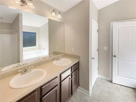 1181 Paramount Dr, Mcdonough, GA 30253 photo 7