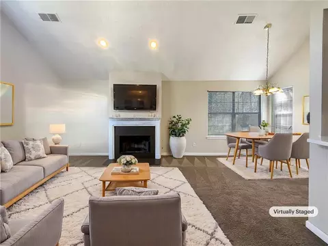 Living - 2721 Arctic Ct, Morrow, GA 30260 photo 1 of 4