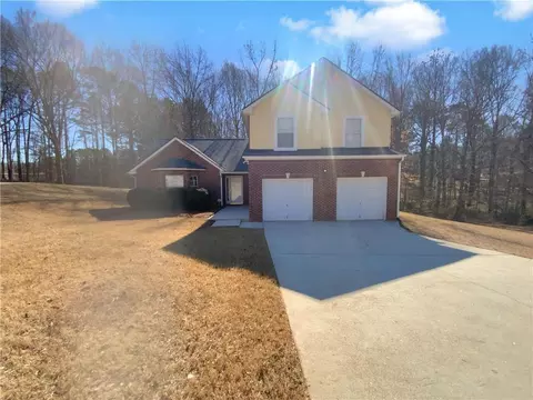 2363 Deer Springs Dr, Ellenwood, GA 30294