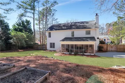 5569 Snowy Orchid Dr, Sugar Hill, GA 30518