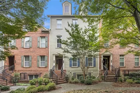 849 Perennial Dr, Atlanta, GA 30328