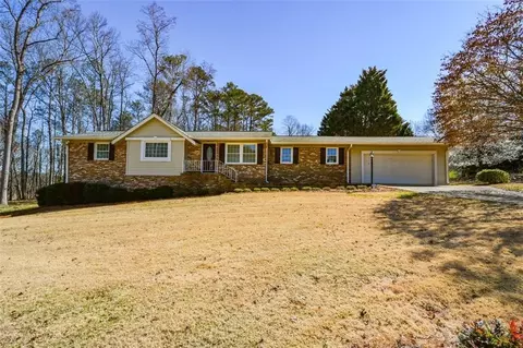 4205 S Hurt Rd SW, Smyrna, GA 30082