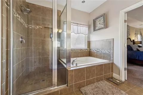 Bath - 4727 Tiger Blvd, Duluth, GA 30096 photo 5 of 6