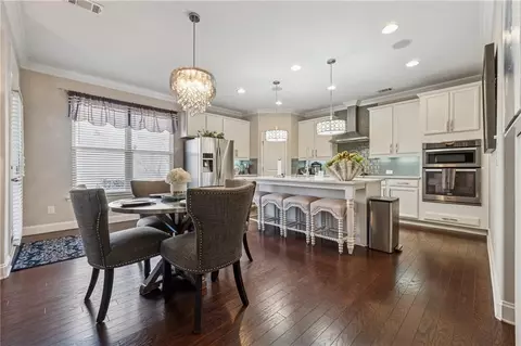 Dining - 4727 Tiger Blvd, Duluth, GA 30096 photo 3 of 3