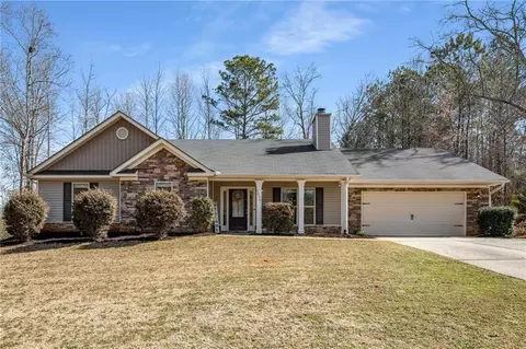 2335 Springside Dr, Winder, GA 30680