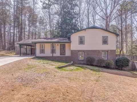 335 Marty Ln, Dallas, GA 30132