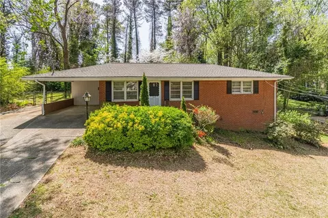 244 Hurt Dr SE, Smyrna, GA 30082