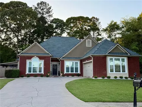 60 Saddle Tree Way, Sugar Hill, GA 30518