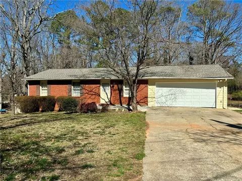 3017 Hidden Dr, Lawrenceville, GA 30044