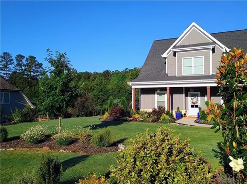 336 White Oak Way, Monroe, GA 30655