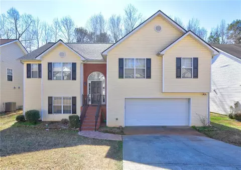 375 Tambec Trce NW, Lilburn, GA 30047