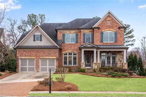 4850 Kentwood Dr, Marietta, GA 30068