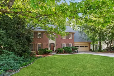1061 Steeple Run, Lawrenceville, GA 30043