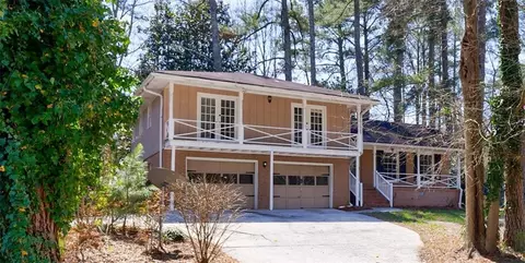 1618 Cheryl Leigh Dr, Riverdale, GA 30296