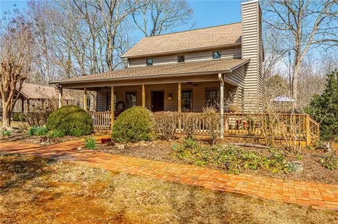 868 Grindle Bridge Rd, Dahlonega, GA 30533
