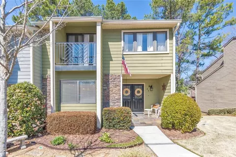 66 Goldrush Cir NE, Atlanta, GA 30328