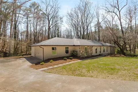 2145 Mountclaire Ct, Stone Mountain, GA 30087