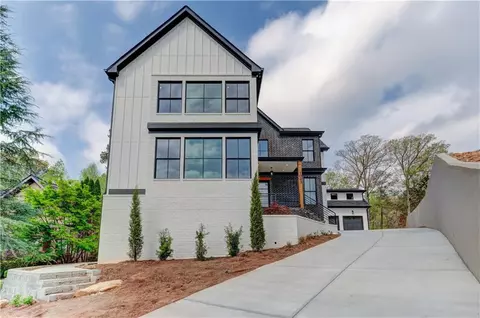 1043 Highland Village Trl, Mableton, GA 30126