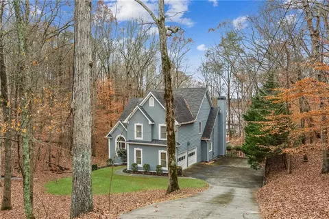 4281 Cherokee Trl, Gainesville, GA 30504