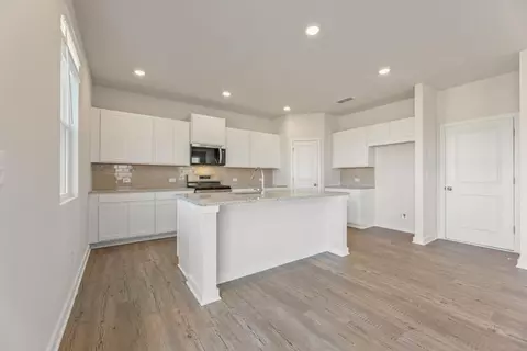 Kitchen - 650 Redhead Way, Grayson, GA 30017 photo 1 of 4