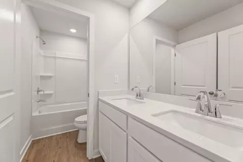Bath - 650 Redhead Way, Grayson, GA 30017 photo 1 of 2