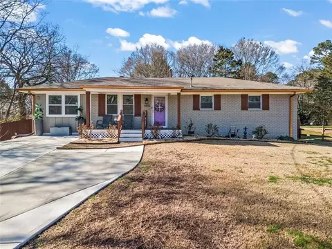 4493 Old Hiram Lithia Spgs Rd, Powder Springs, GA 30127