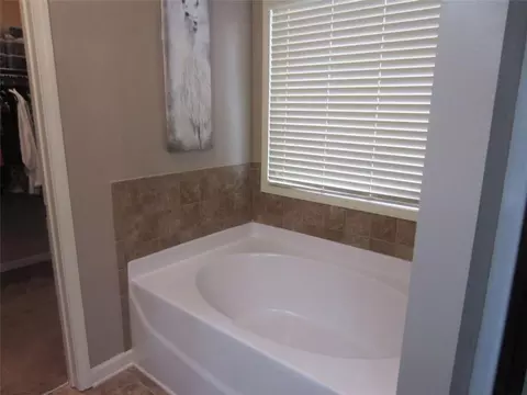 40 Amherst Dr, Winder, GA 30680 photo 11