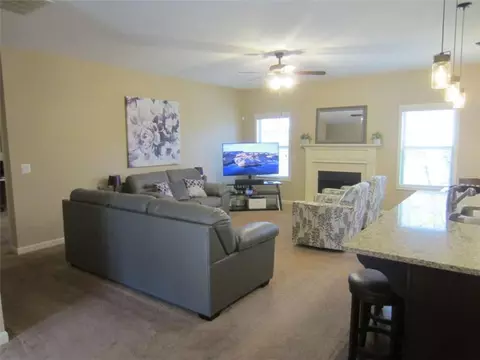 40 Amherst Dr, Winder, GA 30680 photo 4