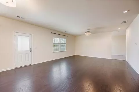Living - 3444 Pratt Way, Bethlehem, GA 30620 photo 3 of 3