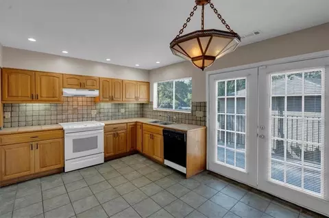 3113 Colonial Way #A, Atlanta, GA 30341 photo 4