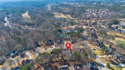 8424 Fairway Dr, Covington, GA 30014 photo 6