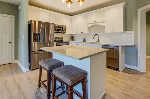 Kitchen - 100 Walnut Ridge Ct, Covington, GA 30014 photo 5 of 5