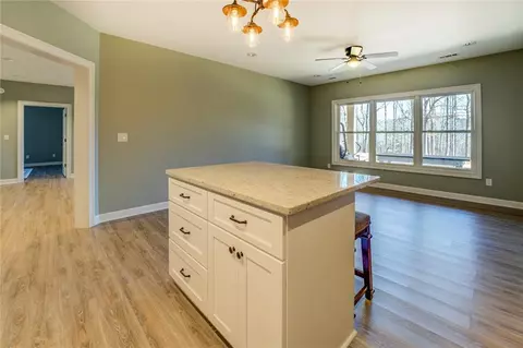Living - 100 Walnut Ridge Ct, Covington, GA 30014 photo 2 of 5