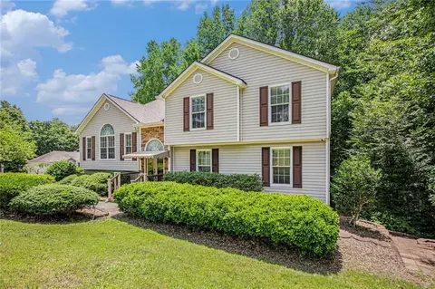 710 Philadelphia Dr, Jasper, GA 30143